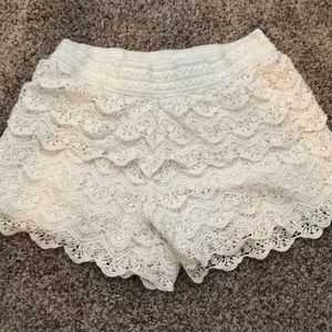 White lace justice shorts (size 18)